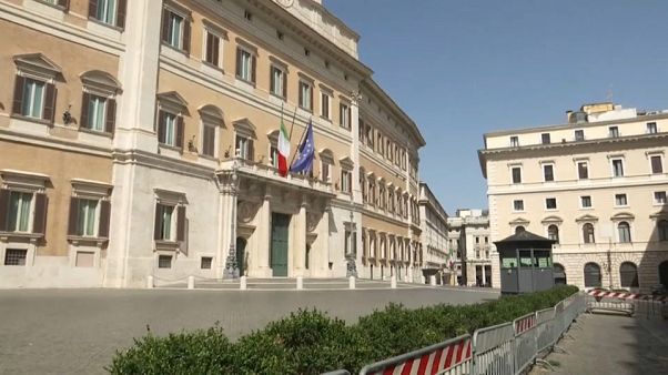 Crise política de verão em Itália Crise política de verão em Itália