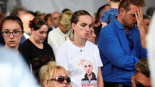 Hundreds gather to honour 43 people killed in Genoa bridge collapse one year ago