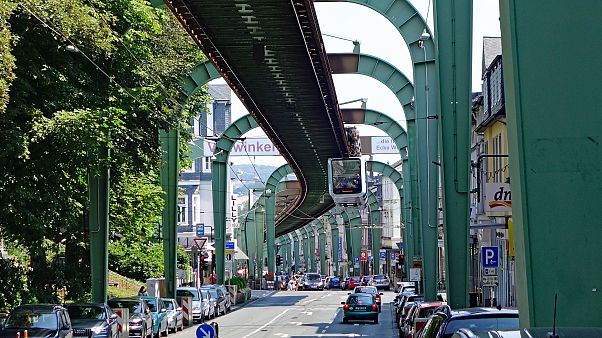 14-jährige "Intensivtäter" nach Attacke auf Rentner angeklagt 14-jährige "Intensivtäter" nach Attacke auf Rentner angeklagt