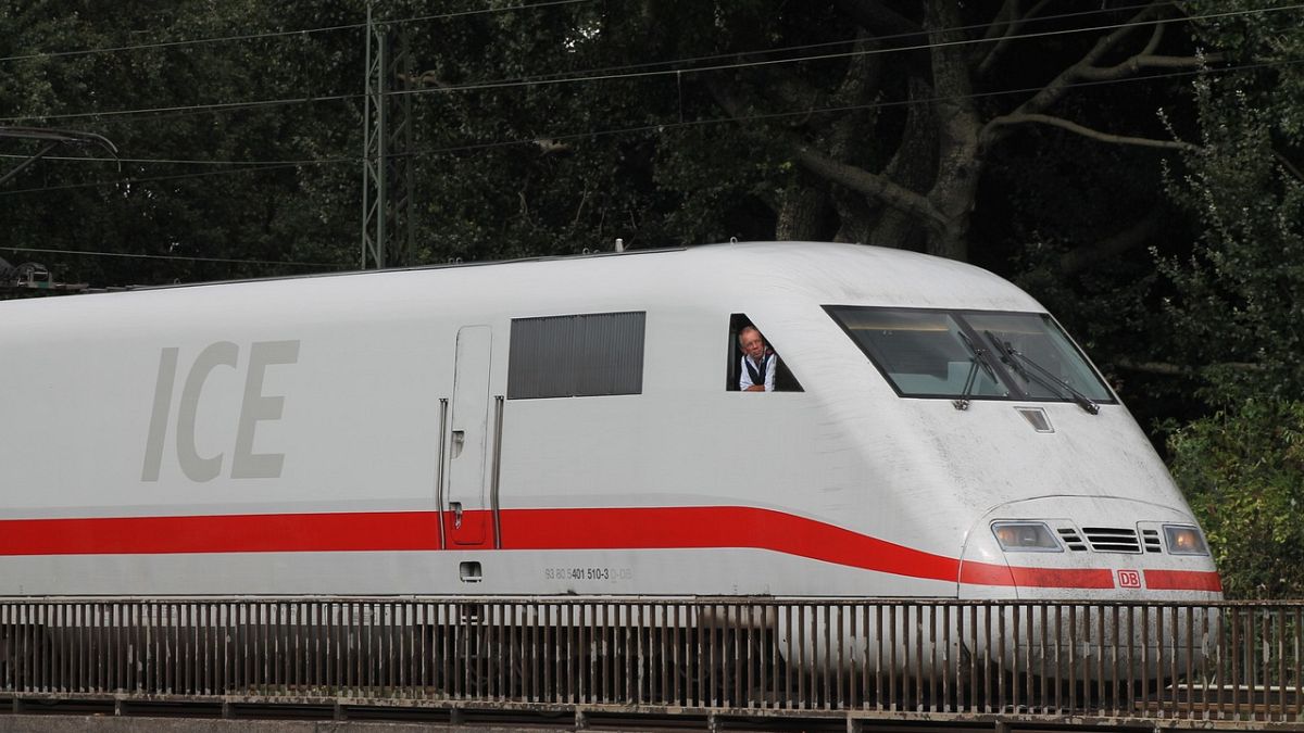 Wegen Sturmtief Ignaz: Weiter Probleme im Bahnverkehr um Hamburg