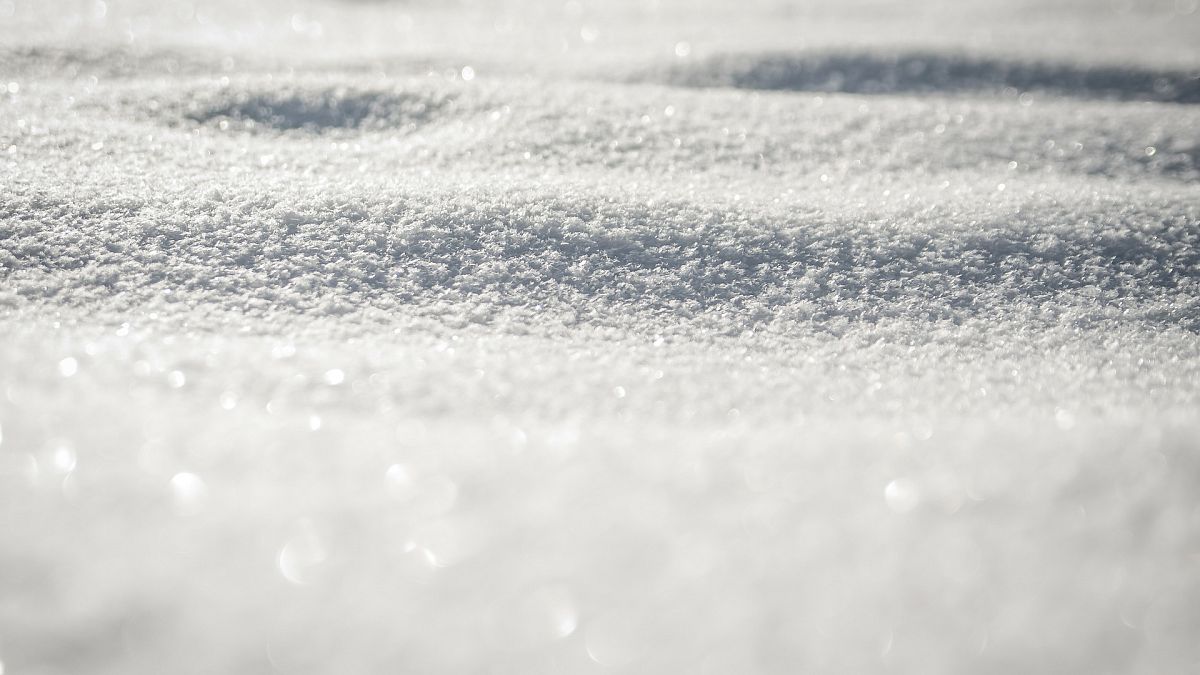 Mikroplastik im Schnee und in der Luft - offenbar überall