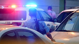 مرد مسلح در فیلادلفیای آمریکا پس از ۷ ساعت درگیری با پلیس بازداشت شد