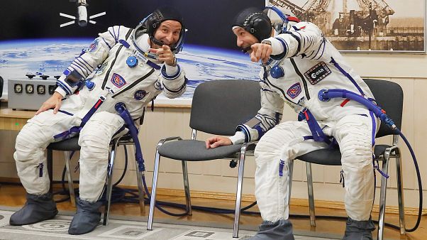 NASA'dan Andrew Morgan ve Avrupa Uzay Ajansı'ndan Luca Parmitano NASA'dan Andrew Morgan ve Avrupa Uzay Ajansı'ndan Luca Parmitano