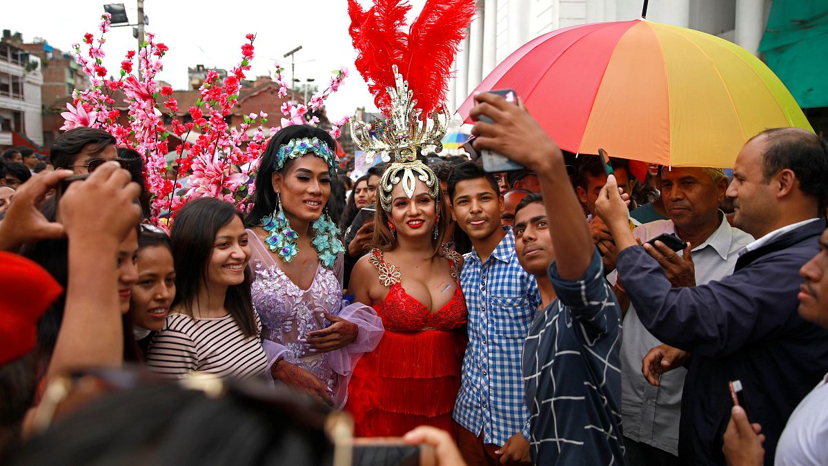 شاهد: مسيرة المثليين السنوية في النيبال 