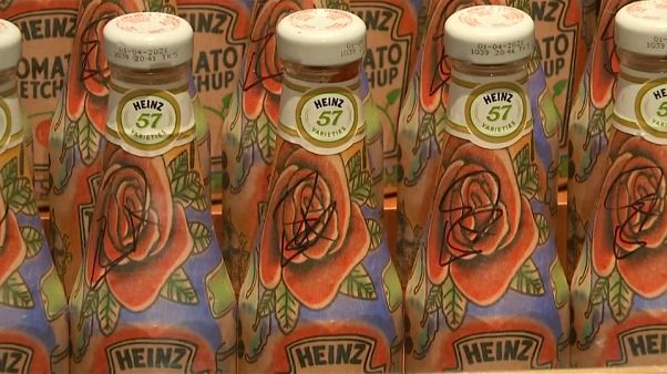 'Tomato Edchup': Ed Sheeran body art Ketchup bottles auctioned by singer for £1500 'Tomato Edchup': Ed Sheeran body art Ketchup bottles auctioned by singer for £1500