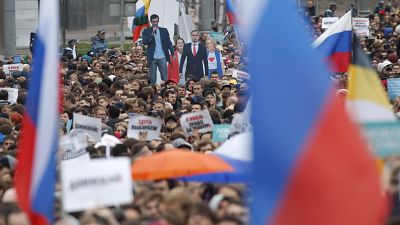 محتجون روس في مظاهرة في العاصمة موسكو