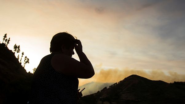 Incêndio na ilha de Gran Canária faz quatro mil desalojados Incêndio na ilha de Gran Canária faz quatro mil desalojados