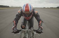 Nuovo record del mondo di velocità in bici: 280.57 km/h