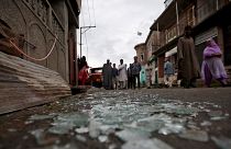 Keşmir'de Hindistan hükümetinin kısıtlamaları devam ediyor: Temel ihtiyaçlar zor karşılanıyor