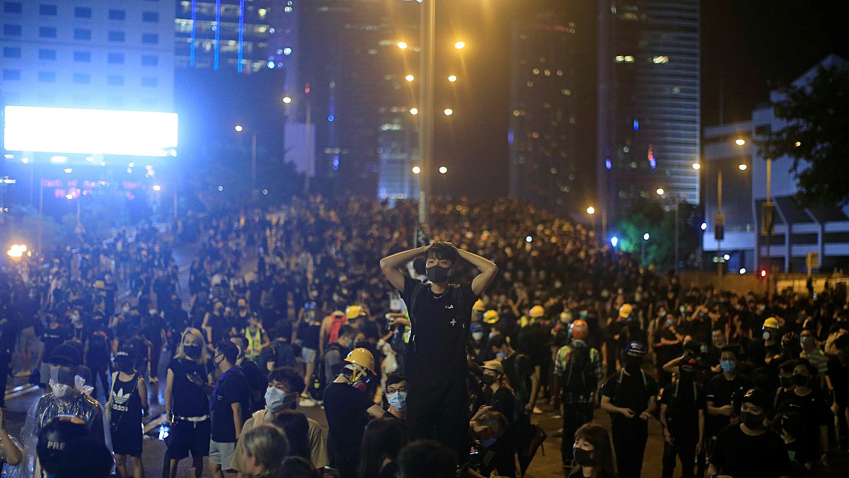 Hong Kong : mobilisation massive des militants pro-démocratie