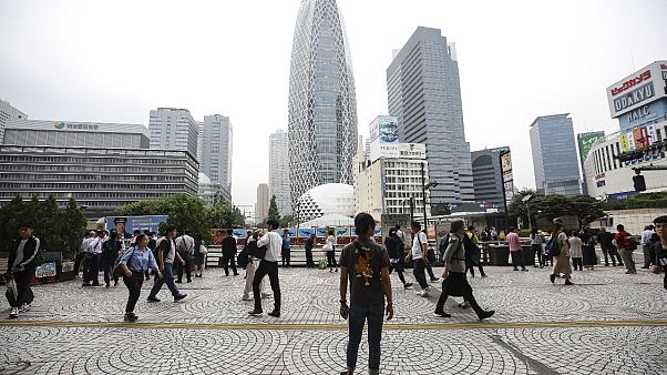 Japonya yaşlıların dengede durması için 'protez kuyruk' geliştiriyor Japonya yaşlıların dengede durması için 'protez kuyruk' geliştiriyor