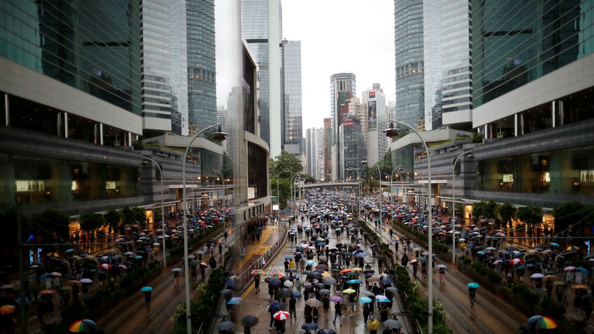 پایان روزهای خوش؛ ثروتمندان و برندهای لوکس از بحران هنگ‌ کنگ چقدر زیان دیدند؟