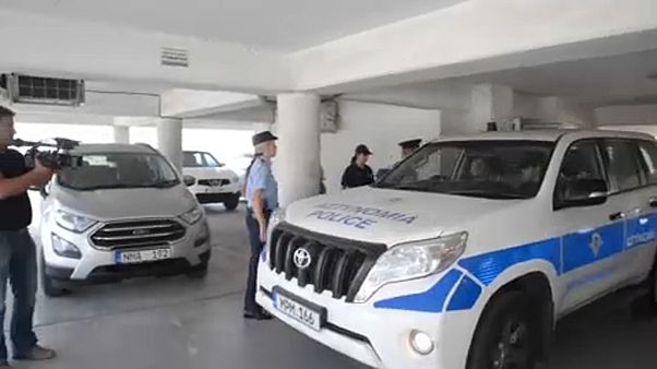 Κύπρος: Νέα δίκη της 19χρονης Βρετανίδας για τον «ομαδικό βιασμό» Κύπρος: Νέα δίκη της 19χρονης Βρετανίδας για τον «ομαδικό βιασμό»