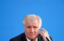 Alman İçişleri Bakanı: Ülkesine tatile giden Suriyeli mültecilerin bu statüsü iptal olabilir