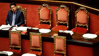 İtalyan hükümeti için kritik gün: Başbakan Conte istifa etmezse güven oylamasına gidilebilir