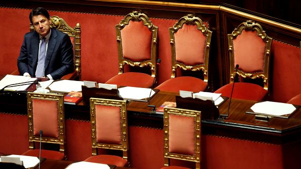 Itália em suspenso antes do discurso de Conte ao Senado Itália em suspenso antes do discurso de Conte ao Senado