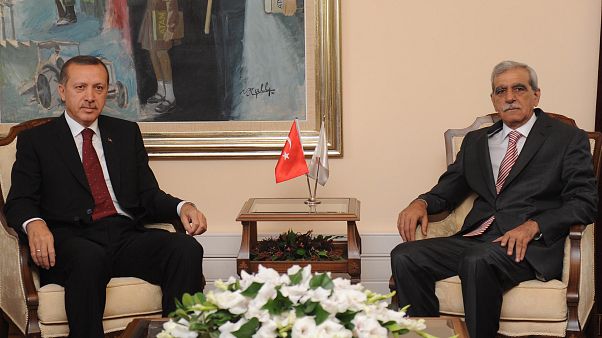 Ahmet Türk portresi: Cezaevlerinden çözüm süreci aktörlüğüne siyasi hayatı Ahmet Türk portresi: Cezaevlerinden çözüm süreci aktörlüğüne siyasi hayatı