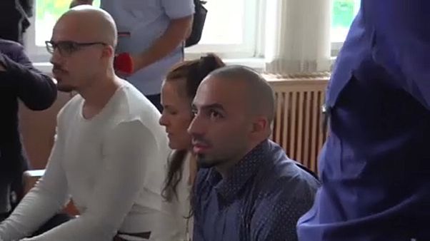 Pincérverés Prágában Pincérverés Prágában