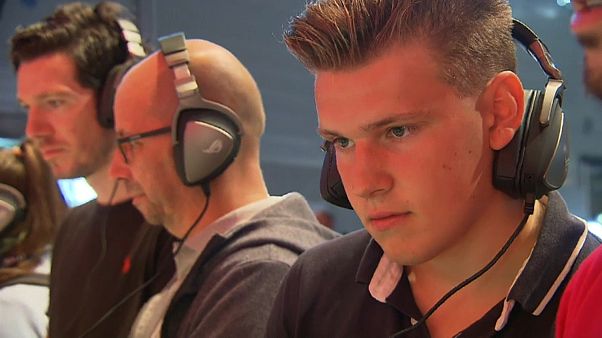 La mayor feria de videojuegos del mundo Gamescom reunirá a medio millón de visitantes La mayor feria de videojuegos del mundo Gamescom reunirá a medio millón de visitantes