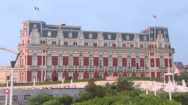 Polícia francesa reforça segurança em Biarritz Polícia francesa reforça segurança em Biarritz