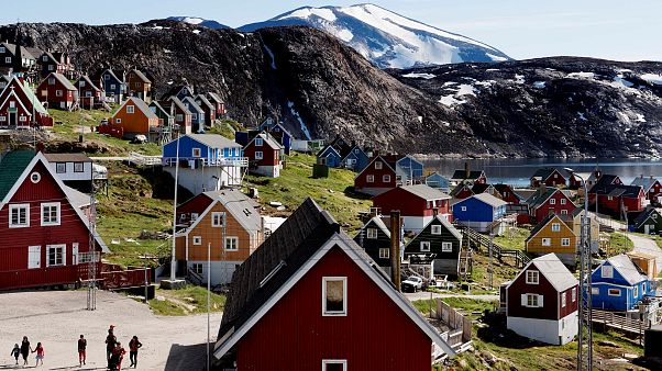 Danimarka'ya bağlı Grönland'in batısındaki Upernavik kentinden genel görünüm Danimarka'ya bağlı Grönland'in batısındaki Upernavik kentinden genel görünüm