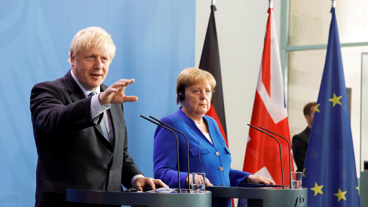 Boris Johnson à Berlin et Paris en mission Brexit