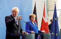 Boris Johnson beharrt in Berlin auf seinen Forderungen