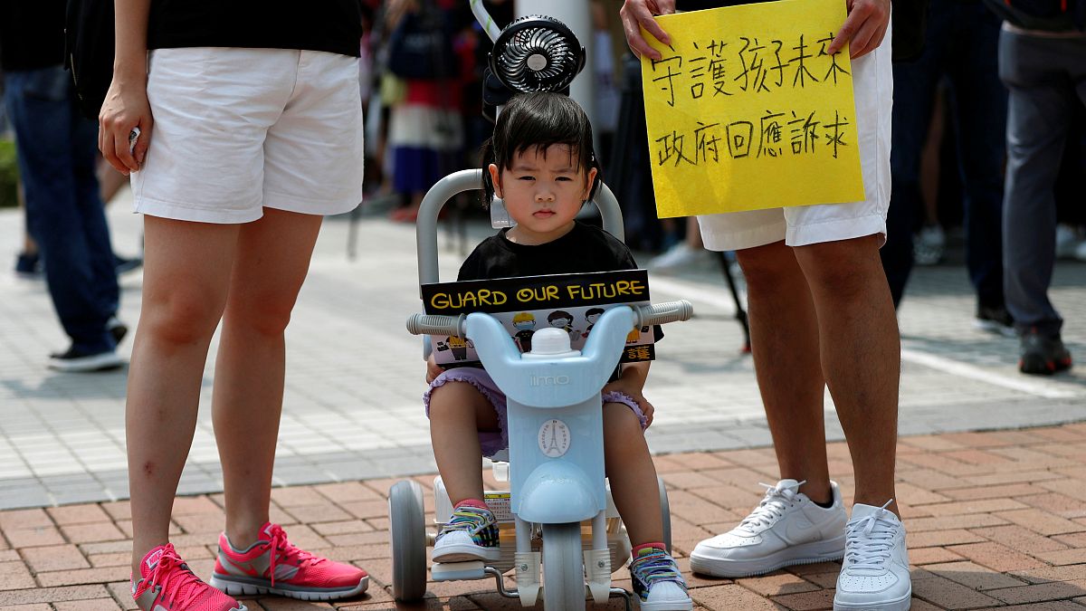 Másfél év alatt 5 millióval több gyerek született Kínában az új családpolitikának köszönhetően