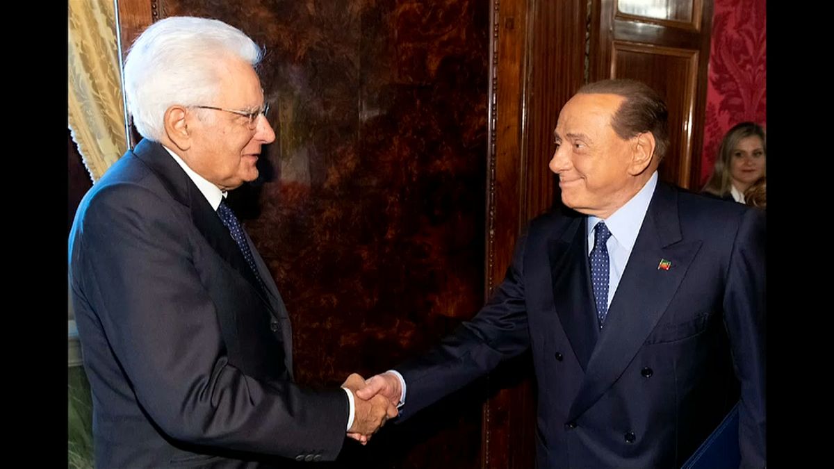 Berlusconi fordert Neuwahlen