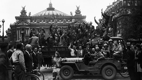Les Espagnols de la "Nueve", héros effacés de Paris libéré Les Espagnols de la "Nueve", héros effacés de Paris libéré