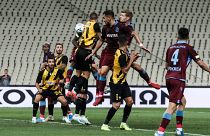 UEFA Avrupa Ligi play-off turu ilk maçında Trabzonspor, Yunanistan temsilcisi AEK ile OAKA Spyros Louis Stadı'nda karşılaştı. ( Andreas Papakonstantinou - Anadolu Ajansı )