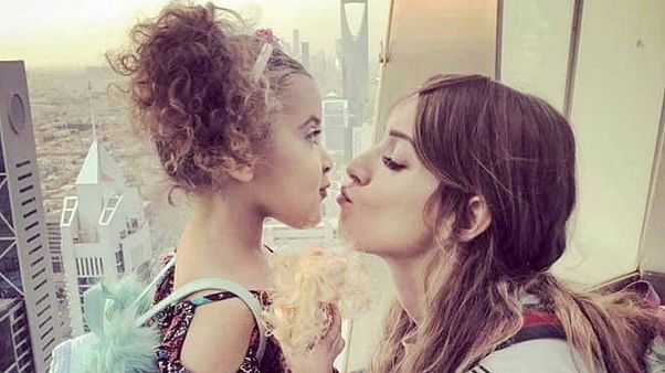 Bethany Vierra ve kızı Zaina Bethany Vierra ve kızı Zaina