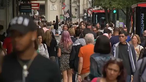 Brexit: meno cittadini dell'Ue scelgono di trasferirsi in Regno Unito Brexit: meno cittadini dell'Ue scelgono di trasferirsi in Regno Unito