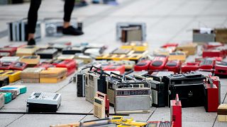 Lithuanian capital marks Baltic Way anniversary with record-breaking radio installation