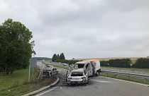 Wie im Film: Kriminelle überfallen mit Kalaschnikows bewaffnet Geldtransporter in der Schweiz
