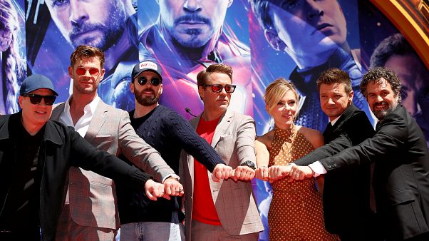 Scarlett Johansson - Nr. 1 der bestverdienenden Schauspielerinnen Scarlett Johansson - Nr. 1 der bestverdienenden Schauspielerinnen