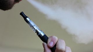 Illinois resident dies after suffering breathing issues linked to vaping