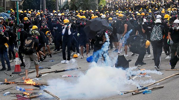 Χονγκ Κονγκ: Συγκρούσεις και δακρυγόνα Χονγκ Κονγκ: Συγκρούσεις και δακρυγόνα