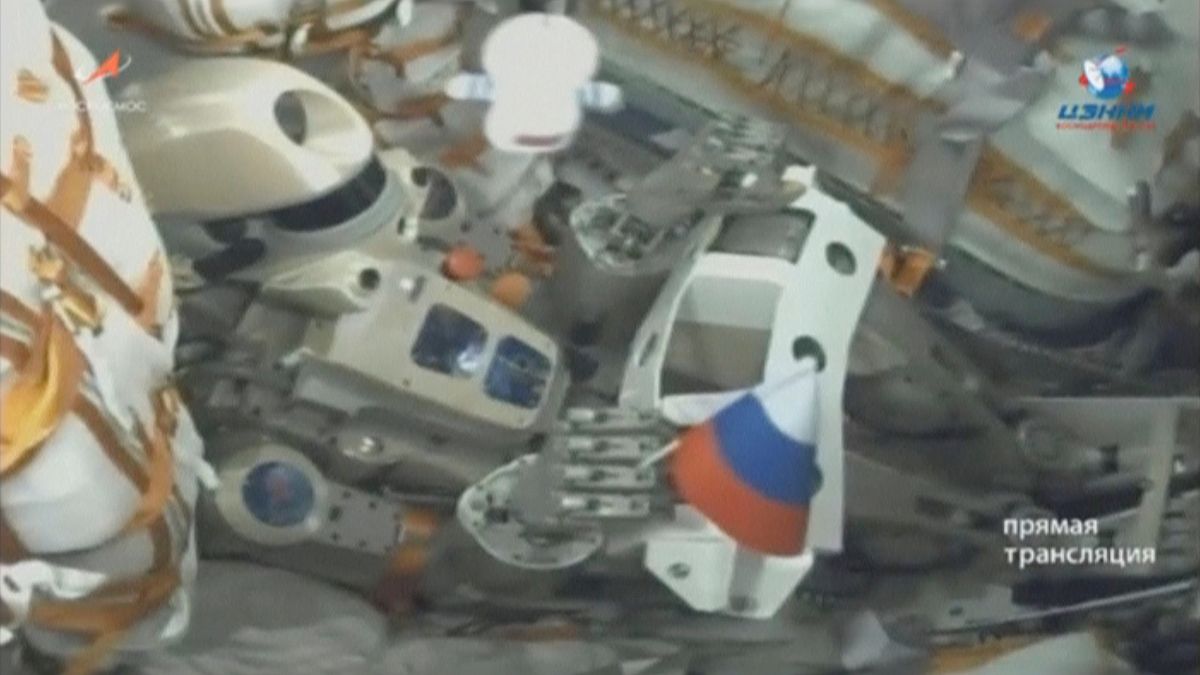 شاهد: فشل التحام مركبة روسية تحمل إنسانا آليا بمحطة الفضاء الدولية