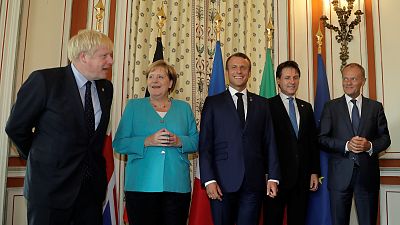 BoJo az európai vezetőkkel a G7-ek biarritzi csúcsértekezletén