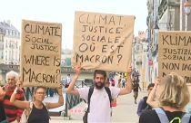 ویدئو؛ تظاهرات علیه ماکرون و گروه ۷ در شهر بایون فرانسه