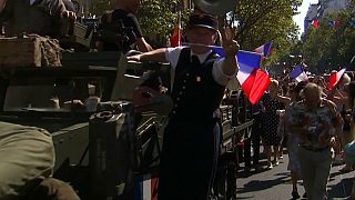 Párizs felszabadulásának 75. évfordulóját ünnepelte