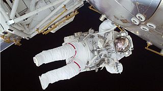 Delitos en el espacio: ¿Qué tratados rigen la conducta de los astronautas más allá de la Tierra?