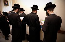الادعاء الأمريكي يطالب بتنفيذ الإعدام في حق متهم بقتل 11 يهوديا داخل كنيس بيتسبرغ