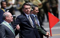 Болсонару требует извинений