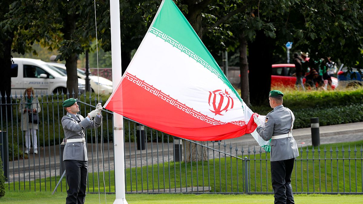 إيران تسجن مواطنة بريطانية إيرانية 10 سنوات بتهمة التجسس لصالح الموساد