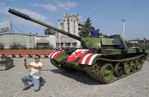 شاهد: دبابة في استعدادات جماهير النجم الأحمر الصربي للقاء يانغ بويز