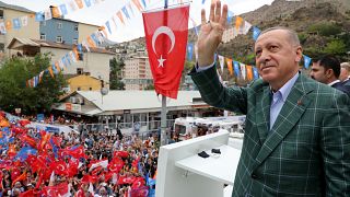 Az új isztambuli főpolgármester beszüntette az Erdogan-féle alapítványok milliárdos támogatását