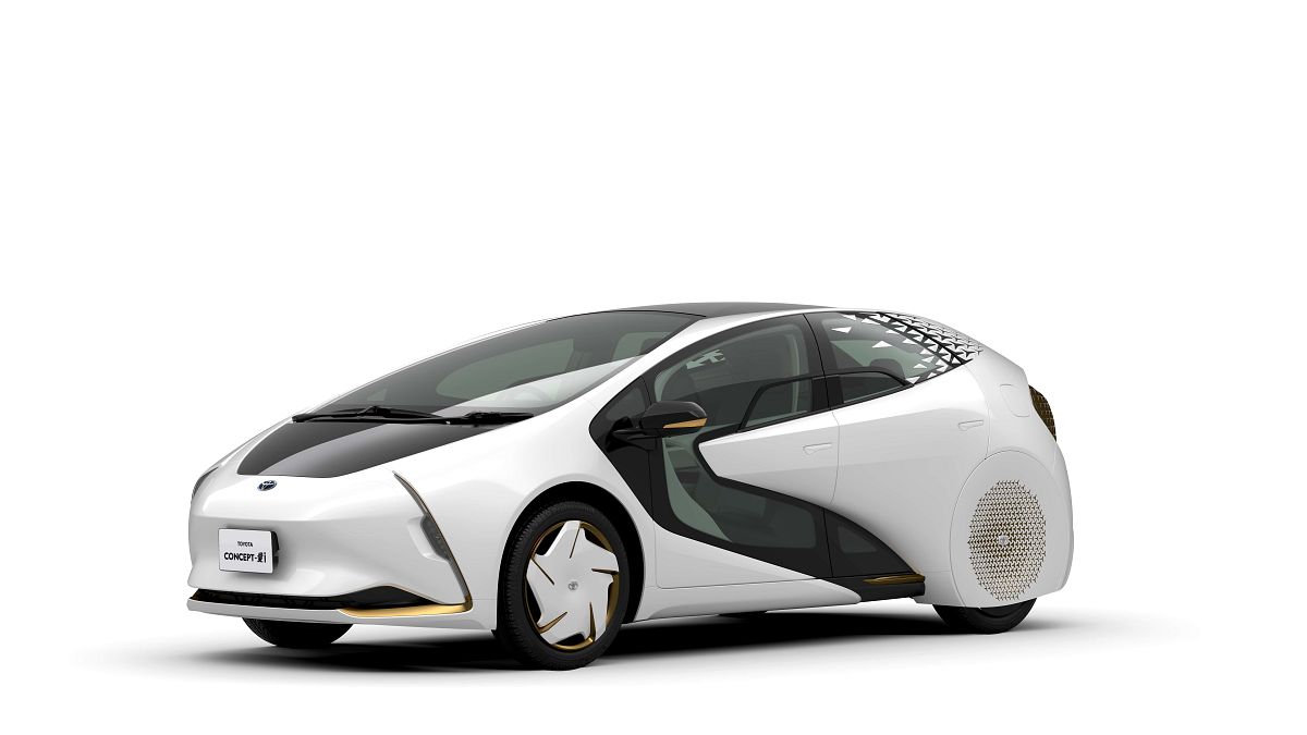 Concept-i will be the operating vehicle at the Olympic torch relay and lead vehicle in the marathon
