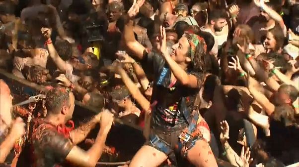 Buñol celebra su tradicional Tomatina Buñol celebra su tradicional Tomatina